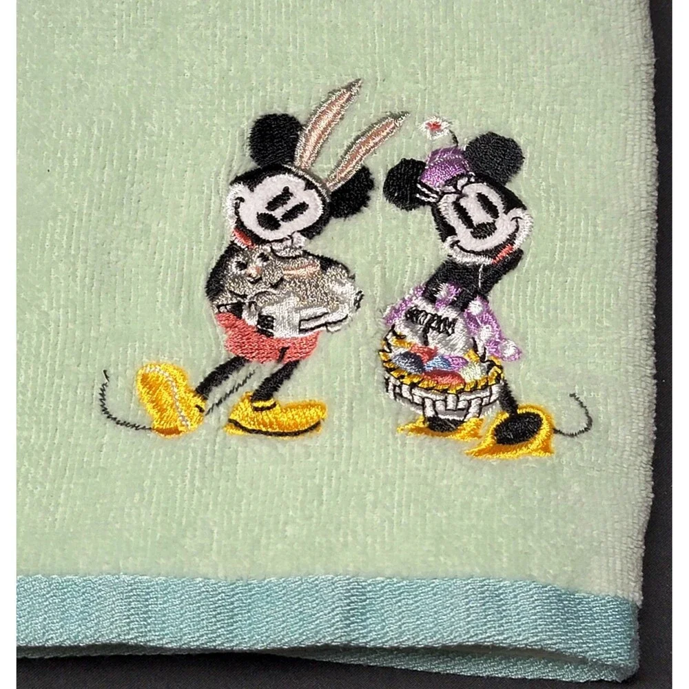 Disney Mickey & Minnie Easter Hand / Kitchen Towel Embroidered 16x24 Kohls